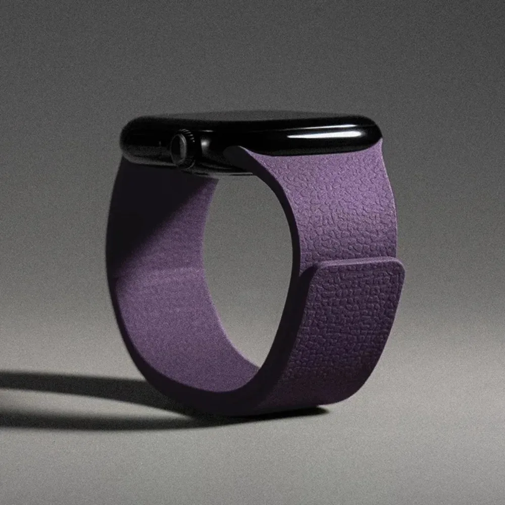 Silicone Magnetic Band for Apple Watch Strap 49mm 46mm 40mm 44mm 45mm 41mm 42mm Watchband for iWatch 11 10 SE 9 8 7 6 Ultra 2 3 – Image 3